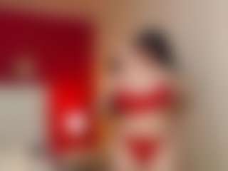 Live cam show with Mia-coluccii - Facial on Camsoda