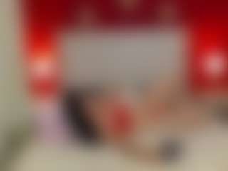 Live cam show with Mia-coluccii - Sex on StripNow