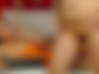 Mia-coluccii's Live Sex Cam Show