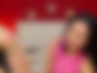 Live cam show with Mia-coluccii - Bikini on TottyGirls