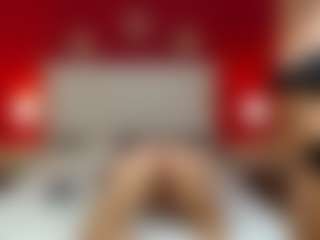 Mia-coluccii's Live Sex Cam Show