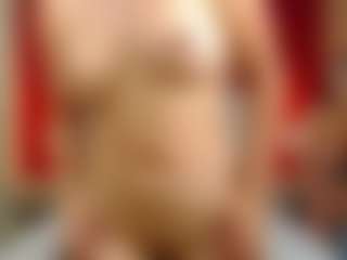 Mia-coluccii's Live Sex Cam Show
