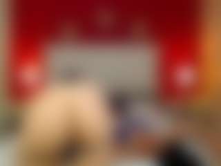 Live cam show with Mia-coluccii - Blowjob on Camsoda
