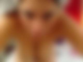 Live cam show with Mia-coluccii - Lovense on justonemore.cc