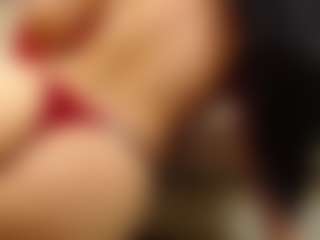Live cam show with Mia-coluccii - Thick on SpankPalCams