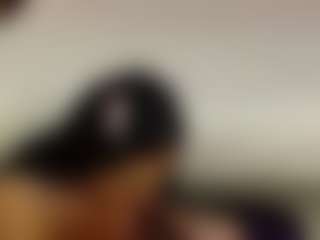 Mia-coluccii's Live Sex Cam Show