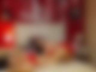 Mia-coluccii's Live Sex Cam Show