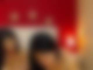 Live cam show with Mia-coluccii - Lovense on Camsoda