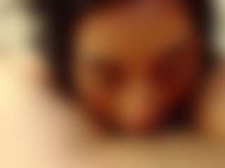 Mia-coluccii's Live Sex Cam Show