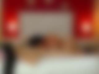 Live cam show with Mia-coluccii - Blowjob on x69.live