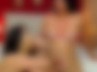 Live-Cam-Show mit Mia-coluccii - Lingerie auf Camsoda