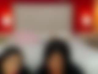 Live cam show with Mia-coluccii - Spank on Big Tits