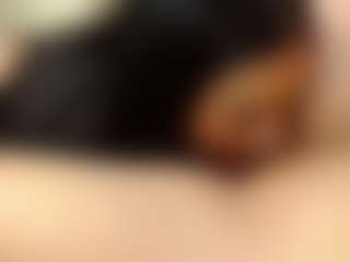 Mia-coluccii's Live Sex Cam Show