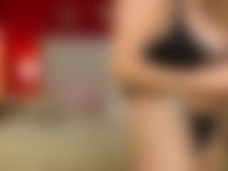 Live cam show with Mia-coluccii - Dildo Or Vibrator on Instabang