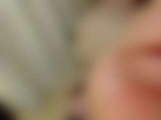 Mia-coluccii's Live Sex Cam Show