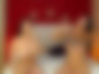 Mia-coluccii's Live Sex Cam Show