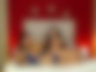 Live cam show with Mia-coluccii - Orgasm on livesuperchat.net