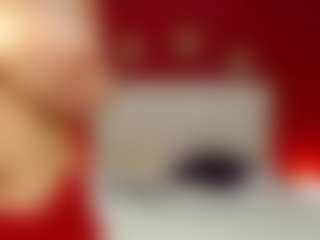 Live cam show with Mia-coluccii - Ahegao on TeamSkeetLive