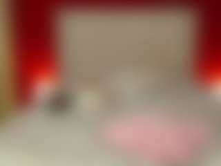Live cam show with Mia-coluccii - Tittyfuck on madthumbs