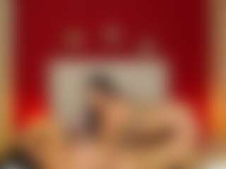 Live cam show with Mia-coluccii - HD on camgirlchat.live