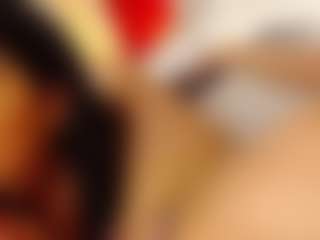 Mia-coluccii's Live Sex Cam Show
