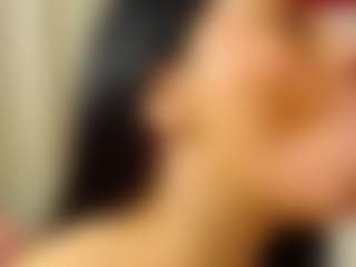 Mia-coluccii's Live Sex Cam Show