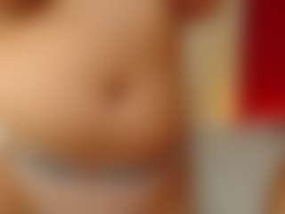 Live cam show with Mia-coluccii - Brown Eyes on Camsoda