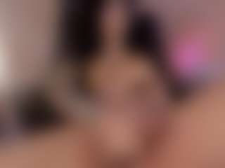 Live cam show with Jesscollen - Smoking on slutload