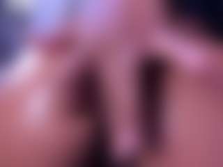 Live cam show with Vane - Colombia on Milfs Live