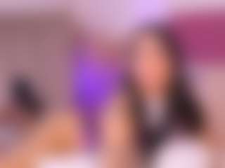 Live cam show with kath-rosee - Living Room on Camsoda