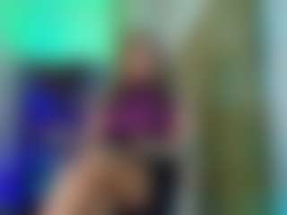 Live cam show with Rubi-multisquirt - Robe on MyBangCams