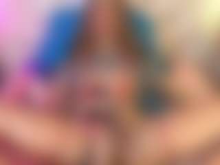 Live cam show with DAKOTAROSEE - Black Hair on Camsoda Late Night