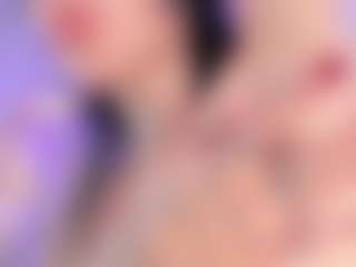 Live cam show with Madison Wood - Colombia on Milf Play
