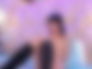 Live cam show with Madison Wood - Smoking on milfzrlive.com
