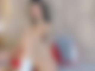Live cam show with Madison Wood - Latina on CamwithHer