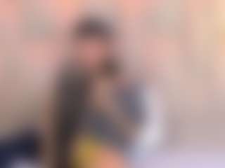 Madison Wood's Live Sex Cam Show