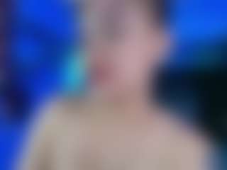Live cam show with milley-rose - Shaved Pussy on Camsoda