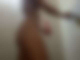 niniwild's Live Sex Cam Show