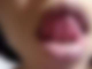 niniwild's Live Sex Cam Show