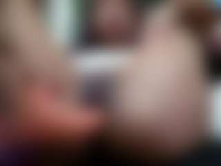 niniwild's Live Sex Cam Show