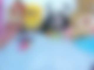 Live cam show with Pame-doe - Thin on Dolls Live