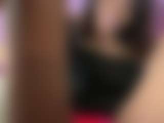 Live cam show with Rubi Vixxen - Solo on Camsoda