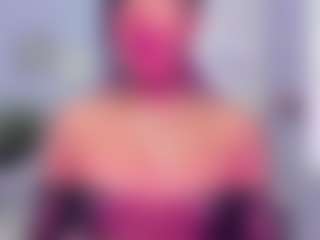 SilvanaCapelli's Live Sex Cam Show