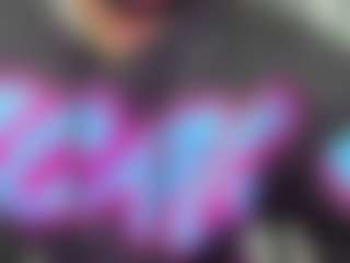Live cam show with SilvanaCapelli - Small Tits on TottyGirls