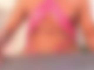 Live cam show with SilvanaCapelli - Uk on CamClone | colombia