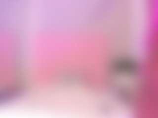 Live cam show with SilvanaCapelli - Small Tits on Camsoda