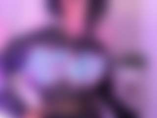 Live cam show with SilvanaCapelli - Small Tits on Porn Luv