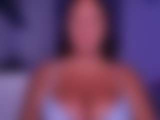 Live cam show with SophieRay - Bedroom on Camsoda