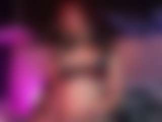 Live cam show with Alix Red Hair - Red Hair on livesuperchat.net