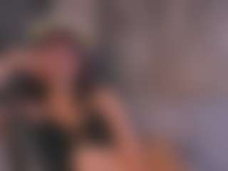 Live cam show with Alix Red Hair - Red Hair Young Adult on Camming Site